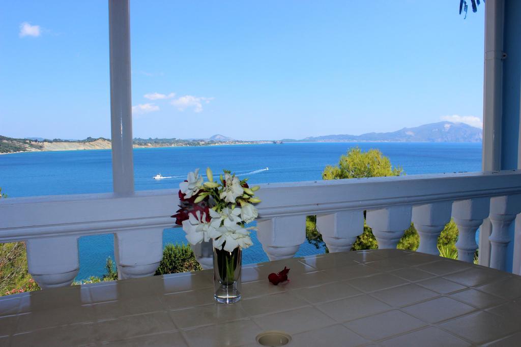 Villa Bella Vista Marathiás Exteriör bild